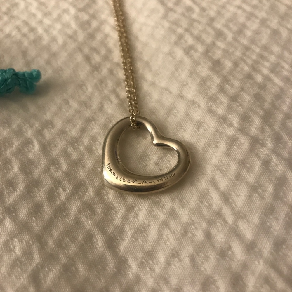 Tiffany & Co. Elsa Peretti Open Heart - 22mm - Picture 2 of 3